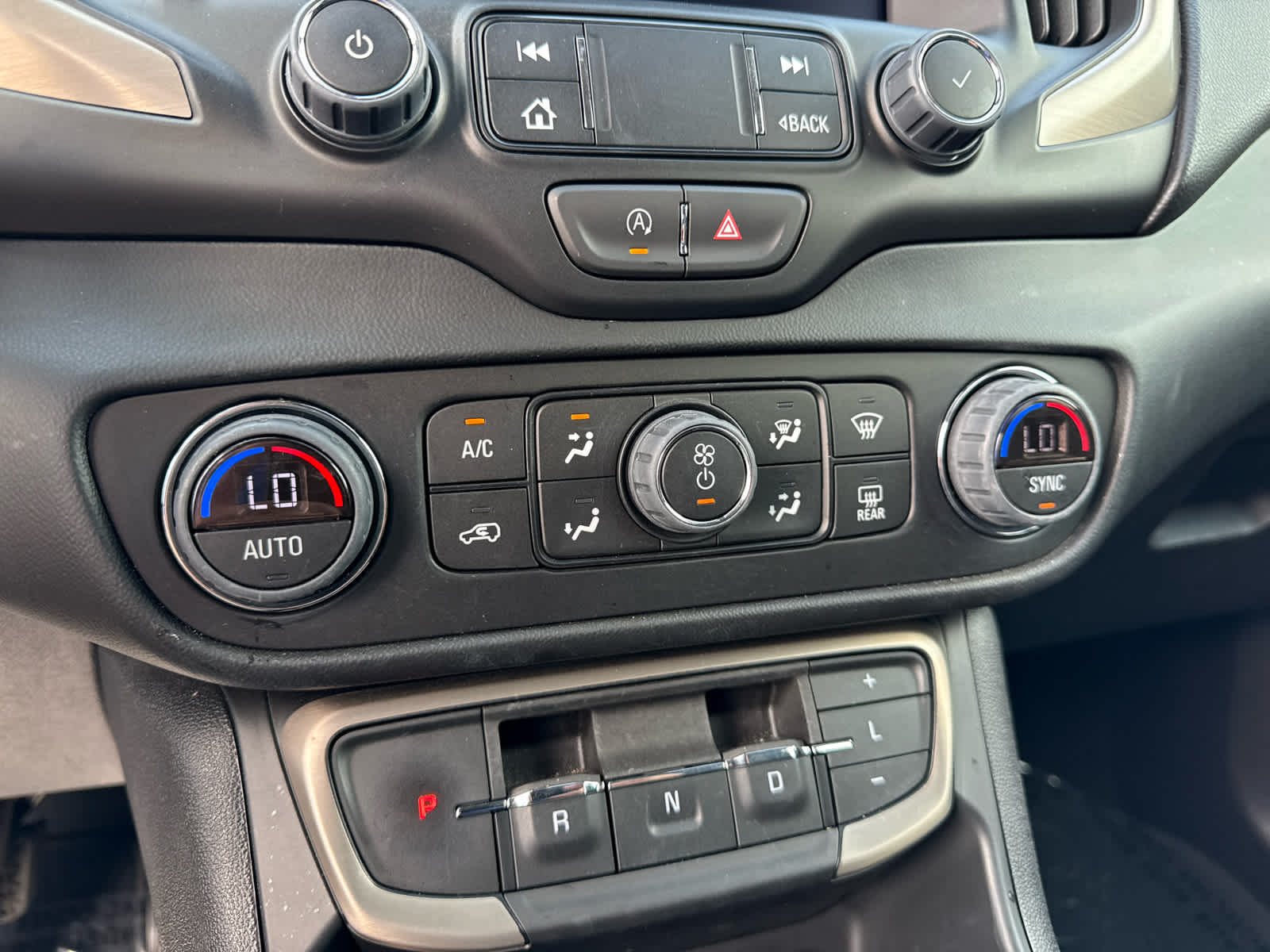 2023 GMC Terrain Denali
