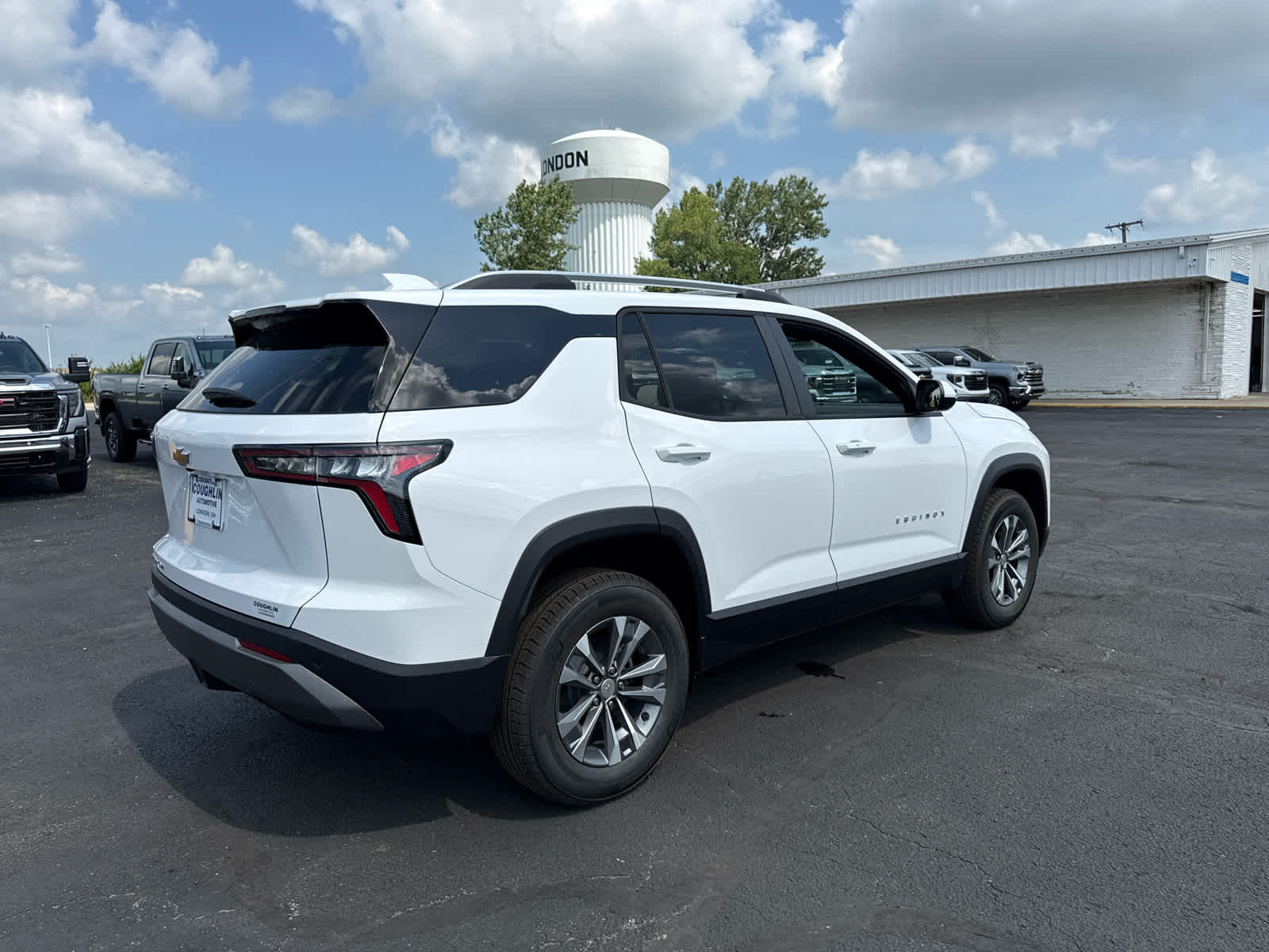 2027 Chevrolet Equinox LT