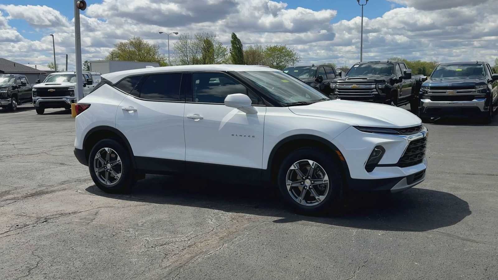 2025 Chevrolet Blazer 2LT