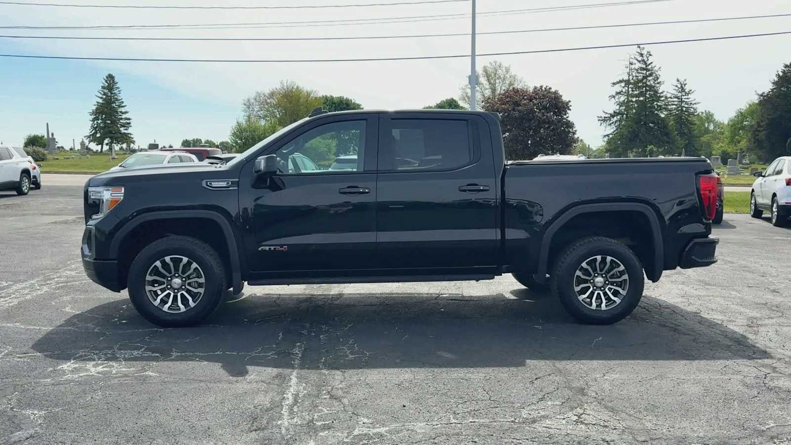 2021 GMC Sierra 1500 AT4