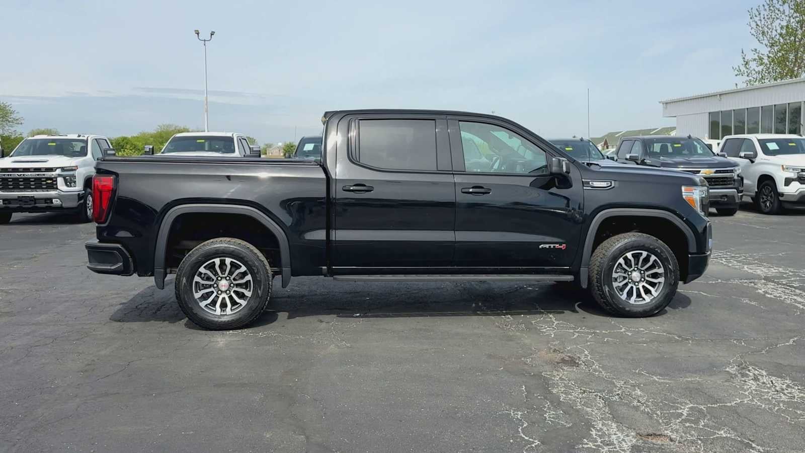 2021 GMC Sierra 1500 AT4