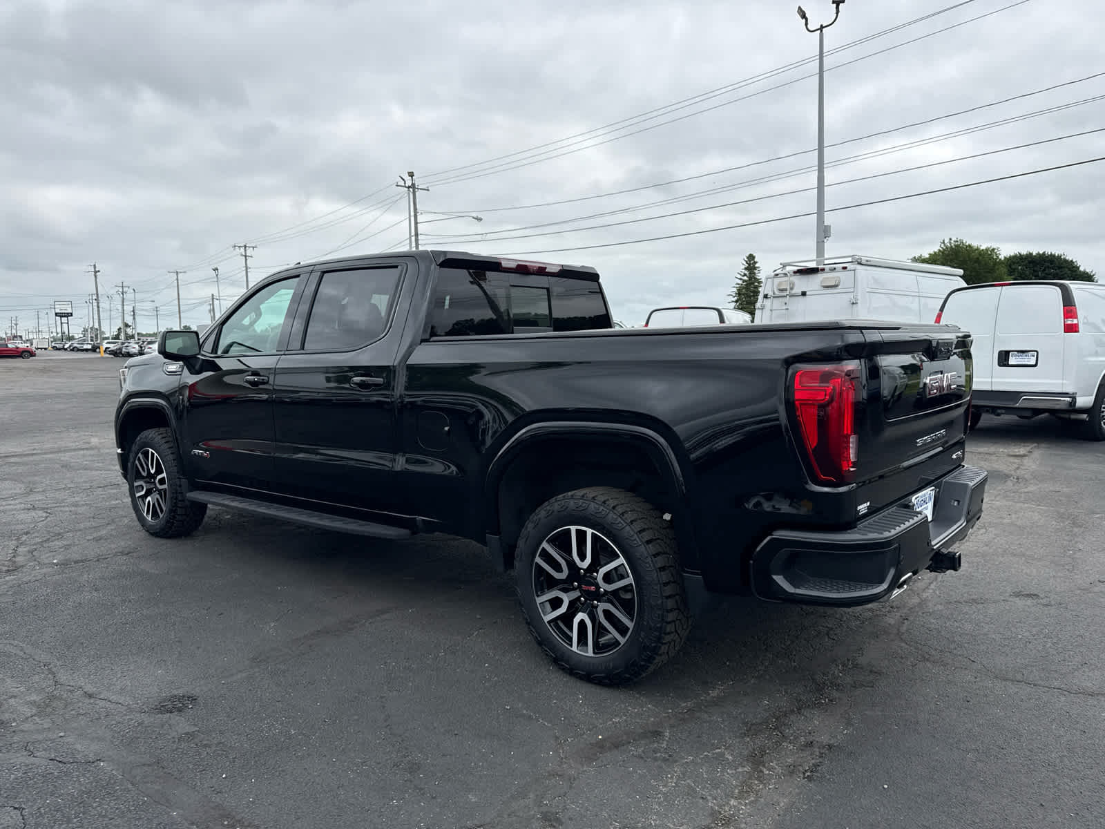 2024 GMC Sierra 1500 AT4