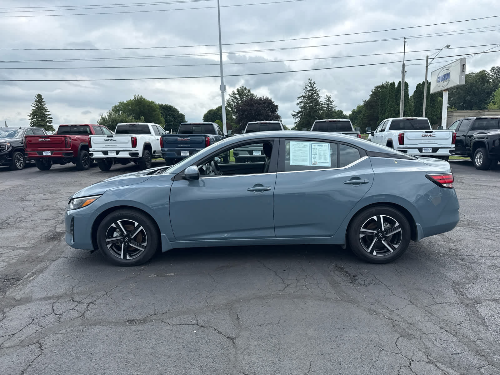 2025 Nissan Sentra SV