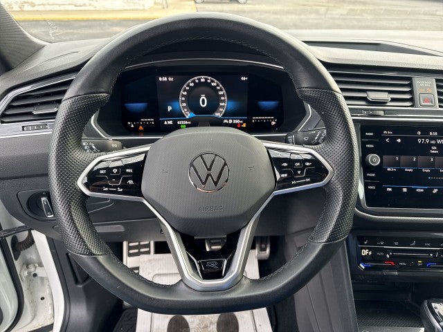 2022 Volkswagen Tiguan 2.0T SE R-Line Black