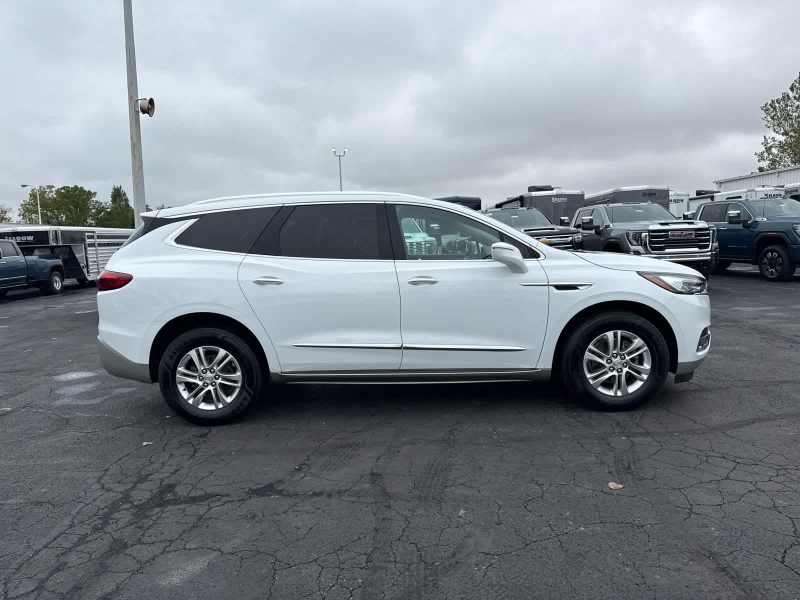2020 Buick Enclave Essence