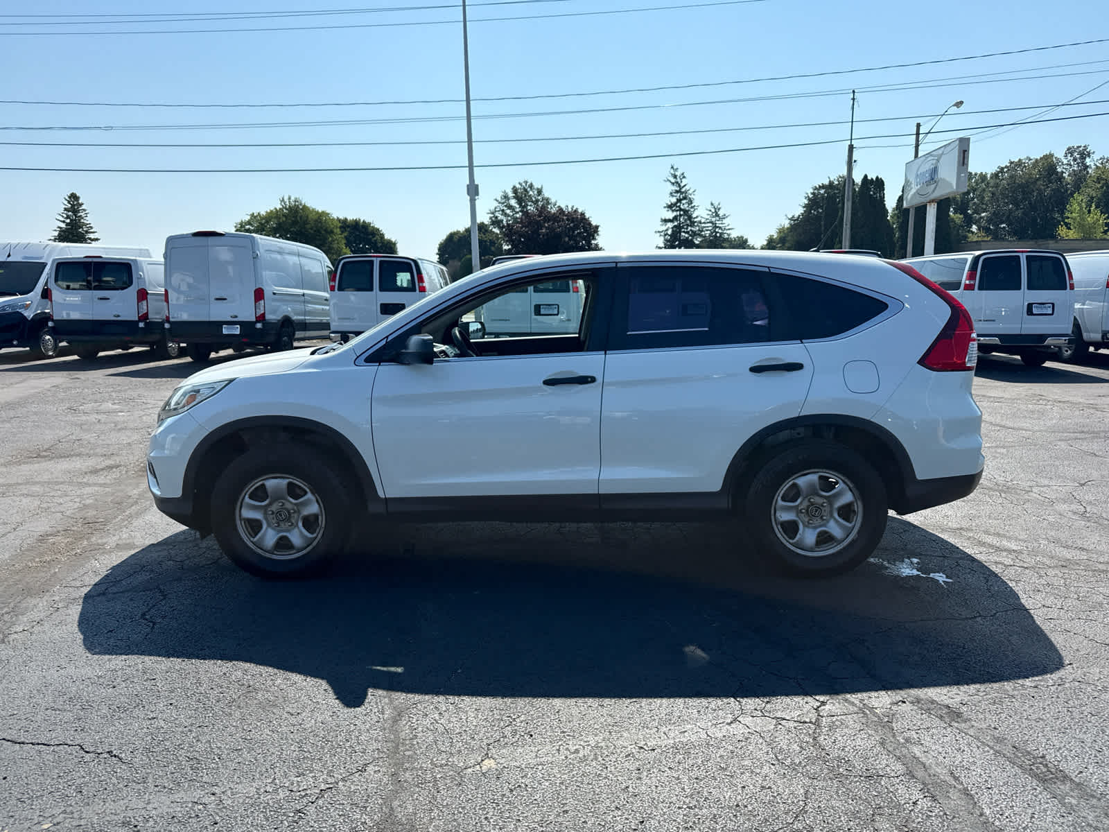 Used 2015 Honda CR-V LX with VIN 5J6RM4H31FL032233 for sale in London, OH