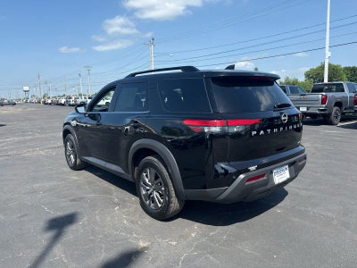 2025 Nissan Pathfinder SV 4WD