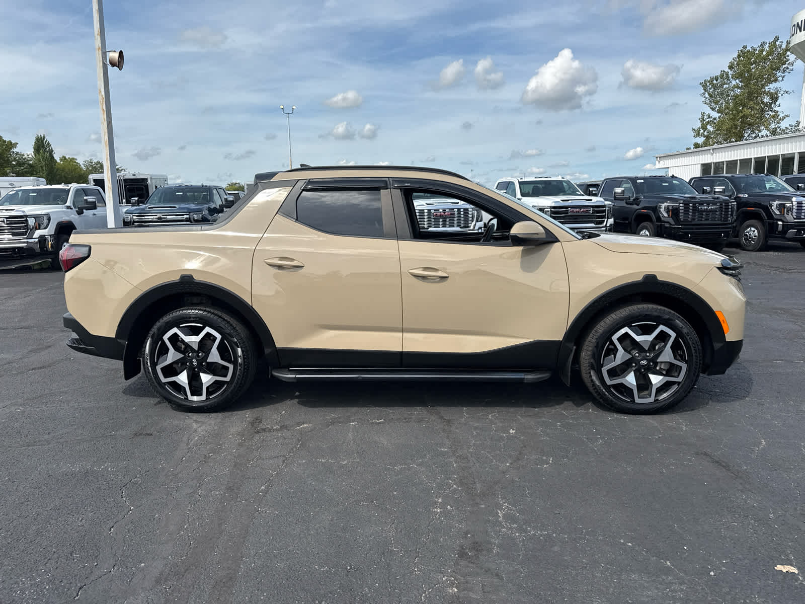 2023 Hyundai Santa Cruz Limited