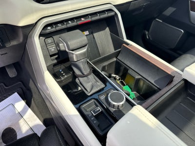 2024 Toyota Sequoia Capstone