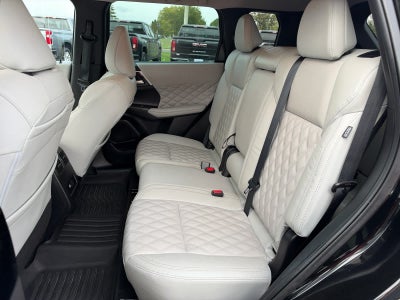 2022 Mitsubishi Outlander SEL