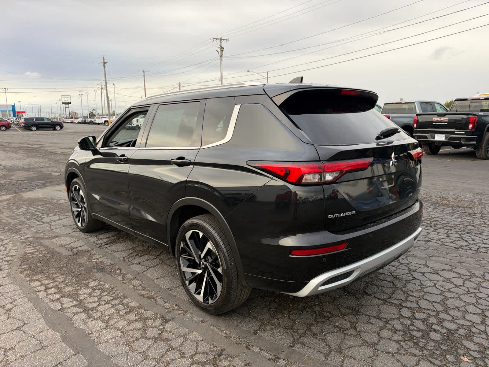 2022 Mitsubishi Outlander SEL