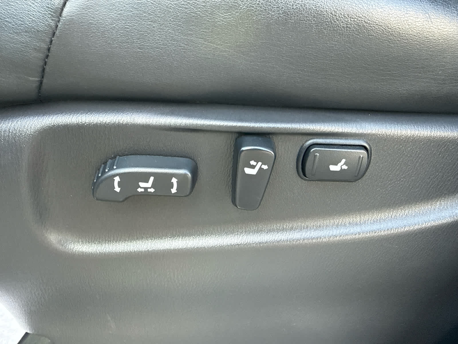 2015 INFINITI QX80 Base