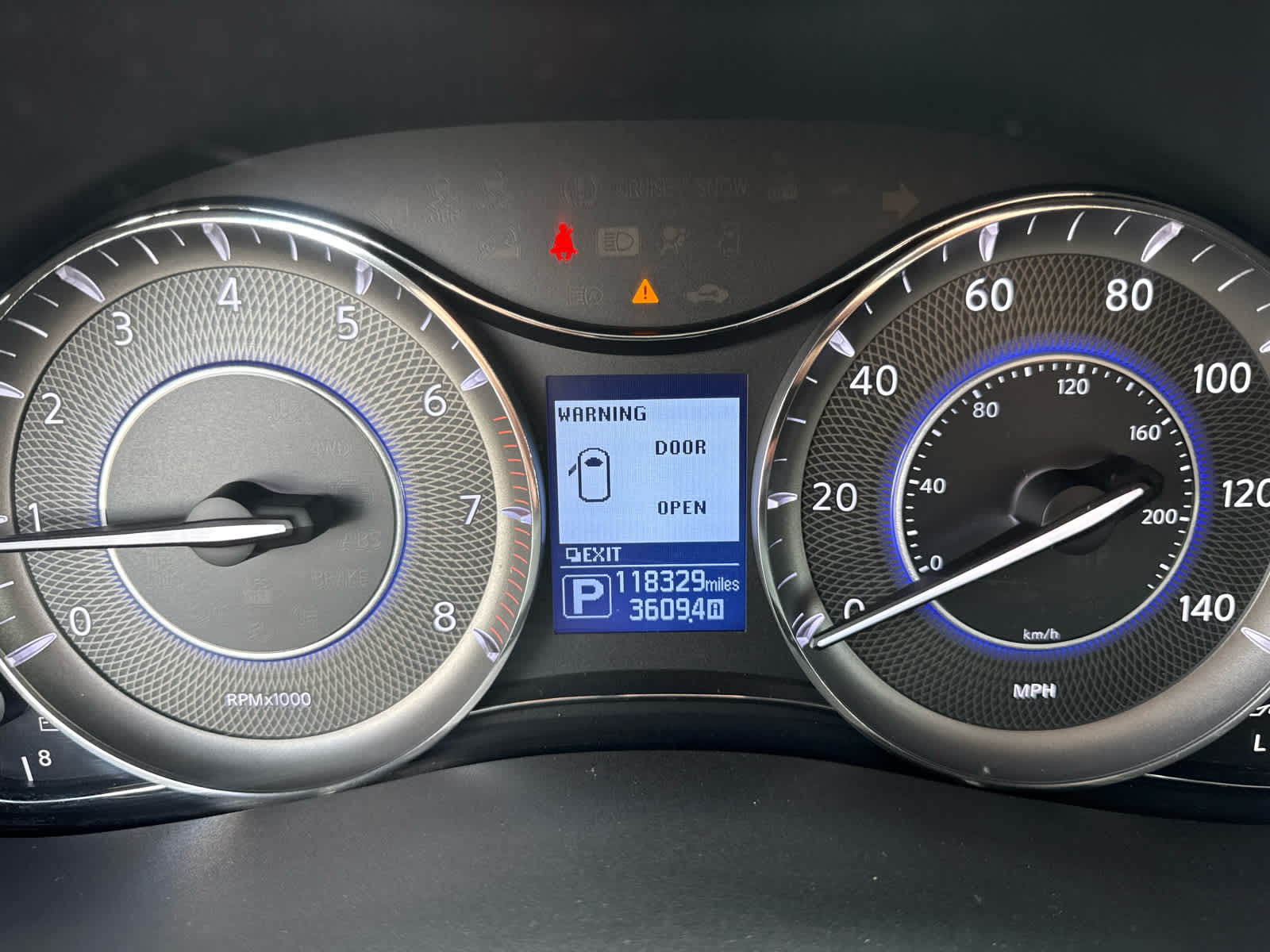 2015 INFINITI QX80 Base