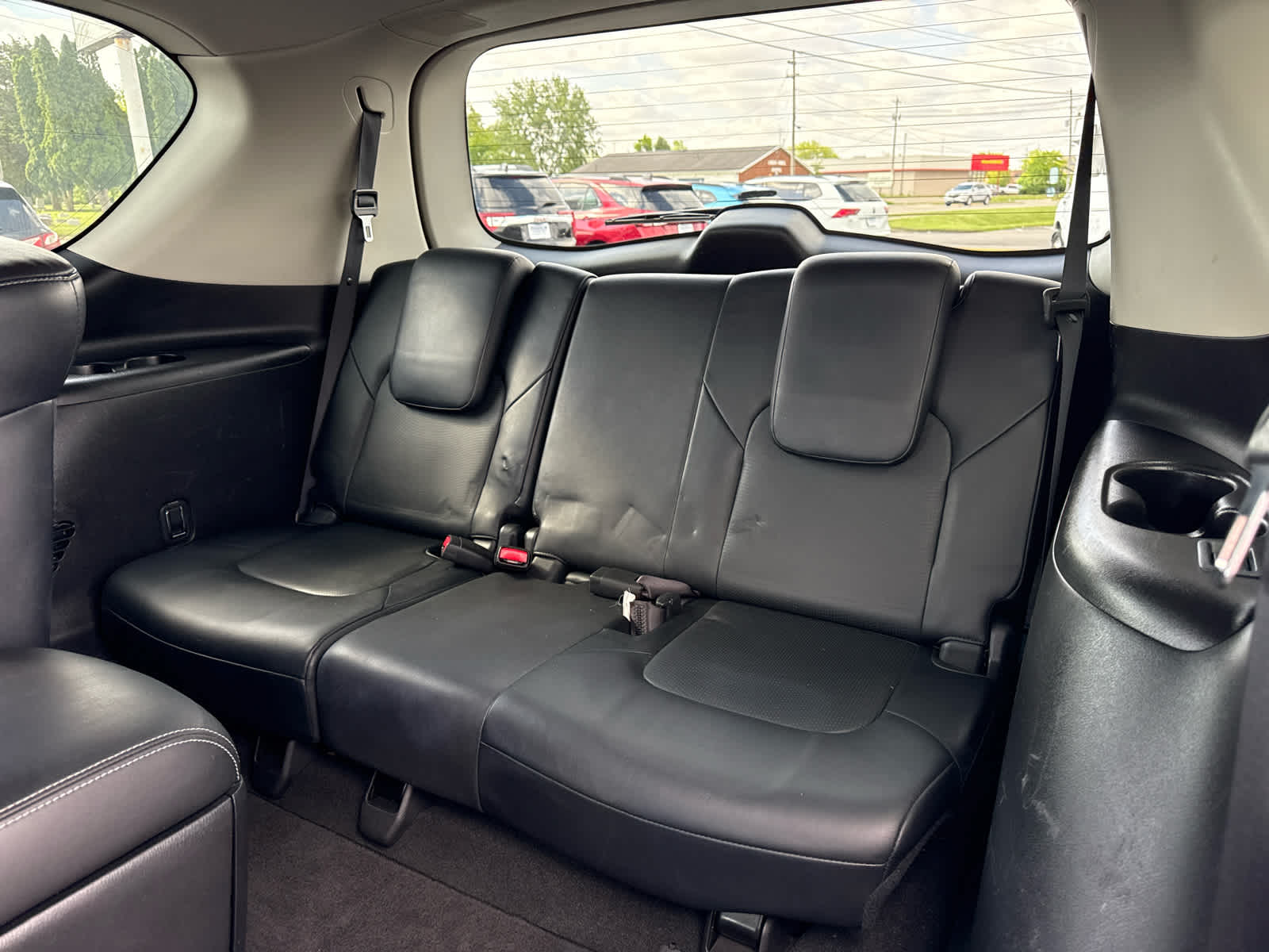2015 INFINITI QX80 Base
