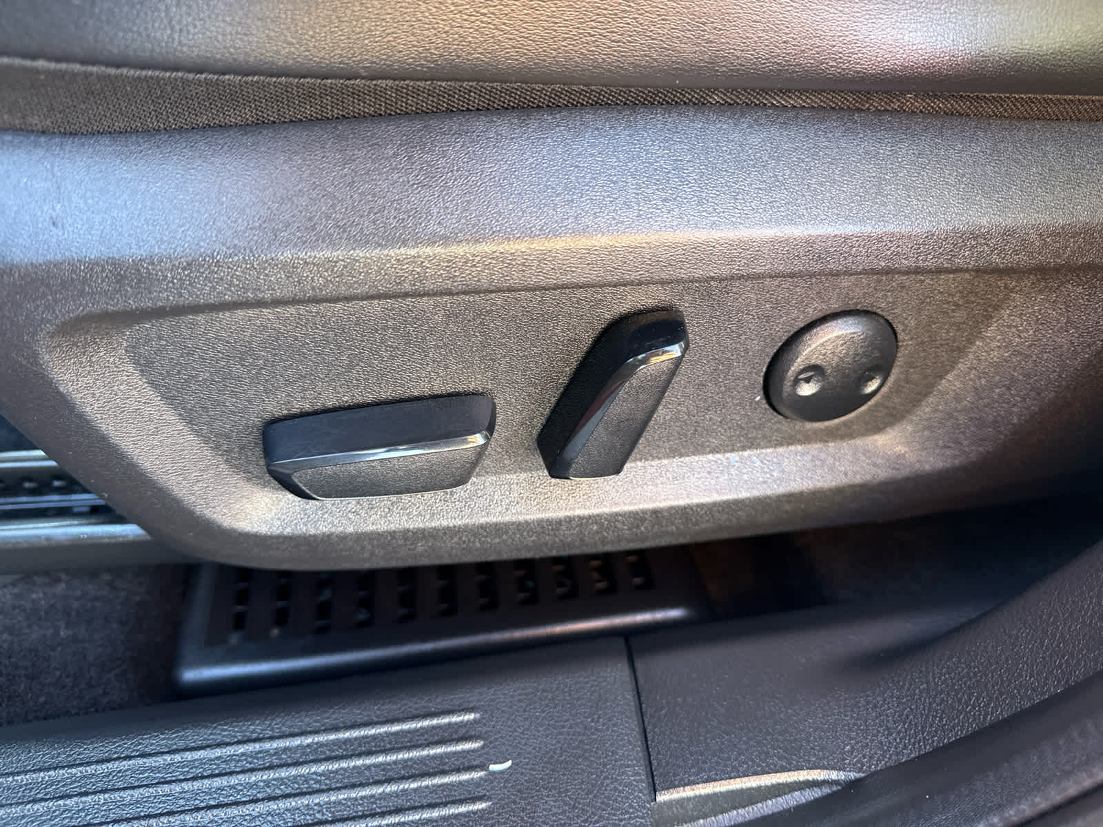 2023 Nissan Rogue Platinum Intelligent AWD
