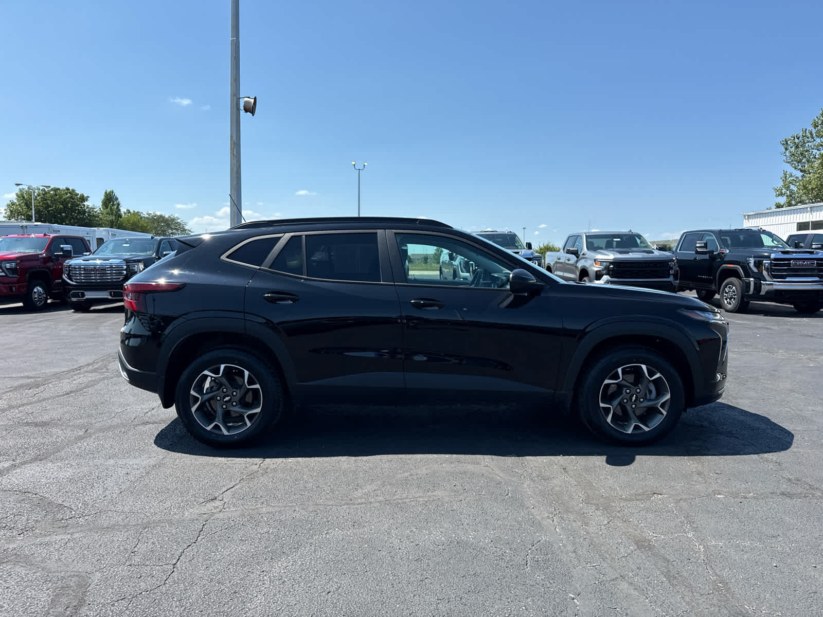 2024 Chevrolet Trax LT