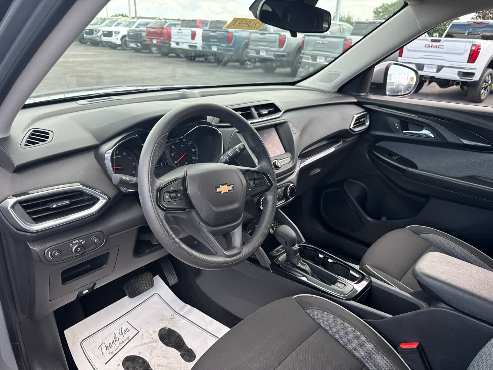 2023 Chevrolet TrailBlazer LT - Photo 11