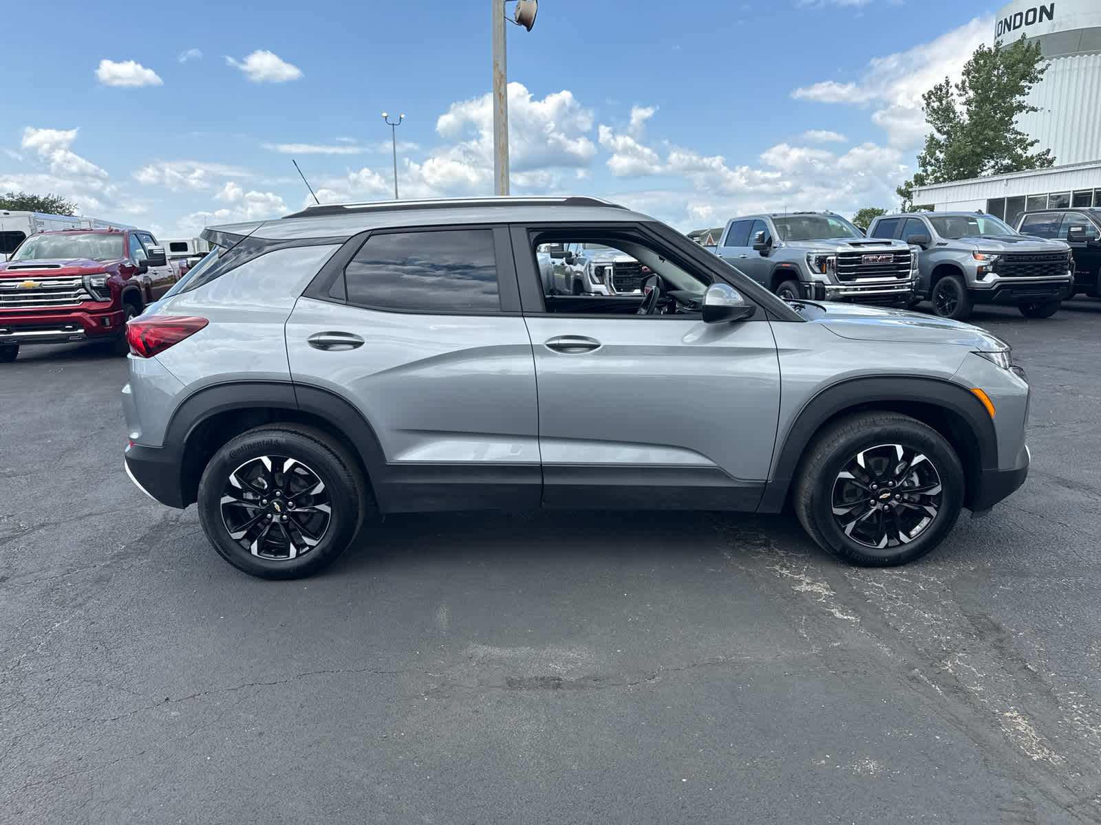 2023 Chevrolet Trailblazer LT