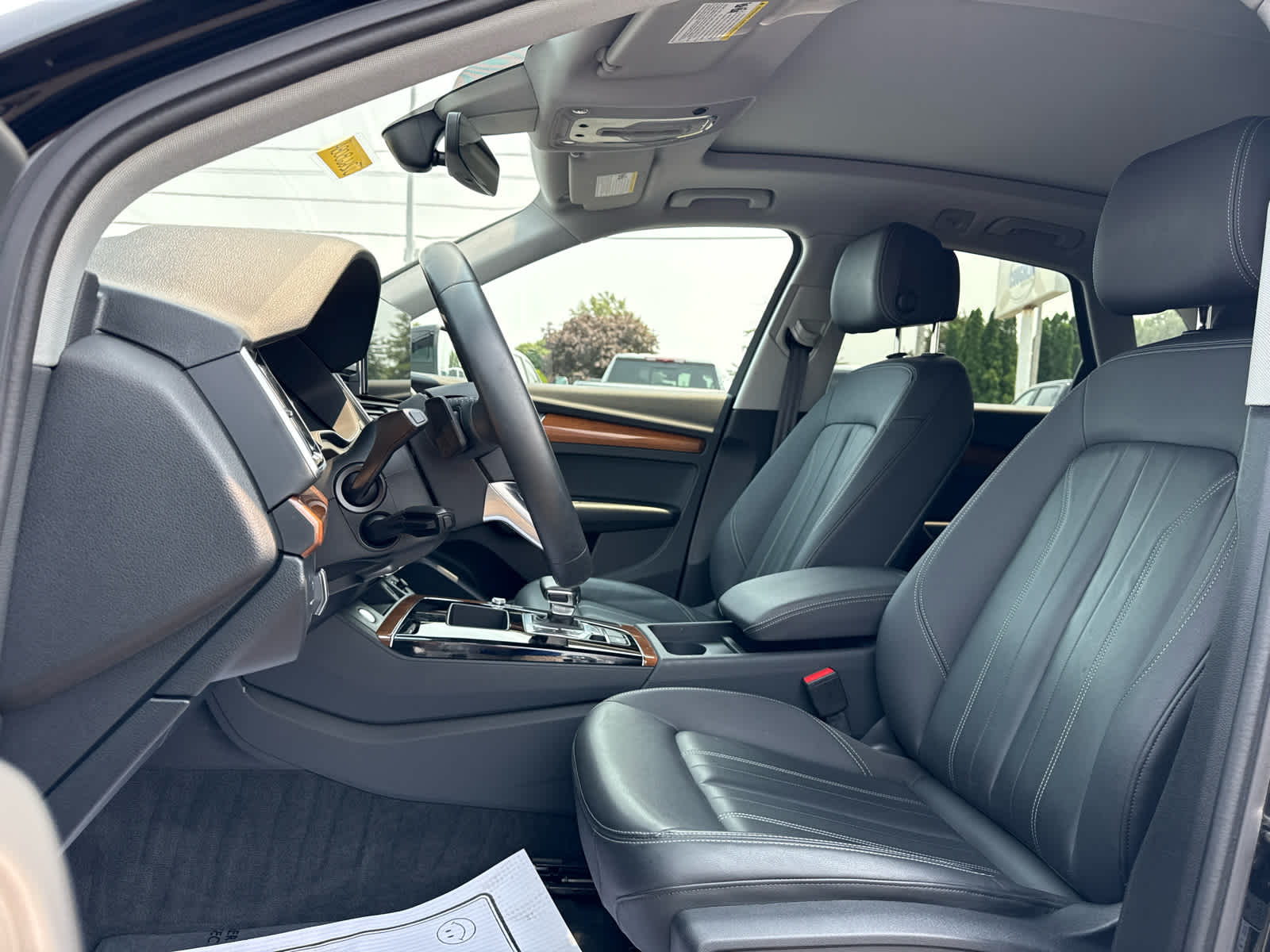 2024 Audi Q5 Premium - Photo 11